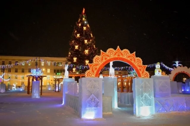 Главный ледовый городок в Сыктывкаре открыли 22 декабря.