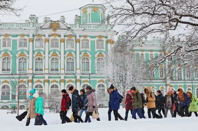 Туристический налог вряд ли отпугнёт желающих побывать  в Петербурге.