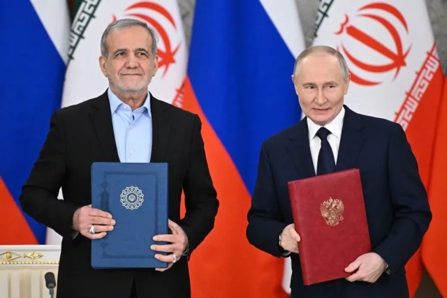 Владимир Путин и Масуд Пезешкиан.