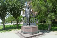 Памятник А.П. Чехову в Ростове-на-Дону был установлен к 150-летию писателя.
