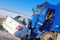 В Бузулукском районе в ДТП с грузовиком погиб водитель легкового автомобиля