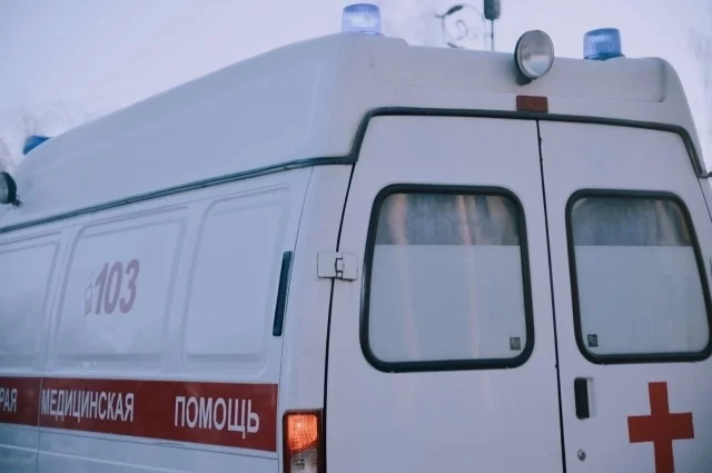Многодетные супруги погибли на месте, двое их детей оказались в больнице