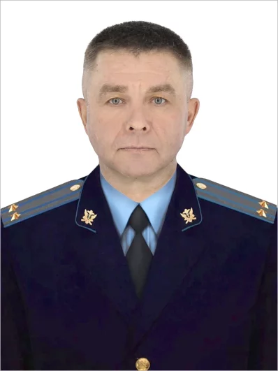 Андрей Шубин — подполковник внутренней службы, начальник отделения оперативного дежурства ГУФССП России по Хабаровскому краю и ЕАО. Окончил Тольяттинское высшее военное командно-инженерное строительное училище, служил в Вооружённых силах РФ, занимая командные должности. Награждён ведомственными медалями Минобороны и ФССП. С 2014 года служит в ФССП, обеспечивает охрану объектов, контроль за оружием, наставляет молодых сотрудников.