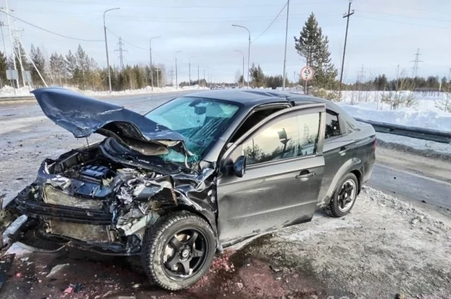 Автомобиль сильно поврежден.  