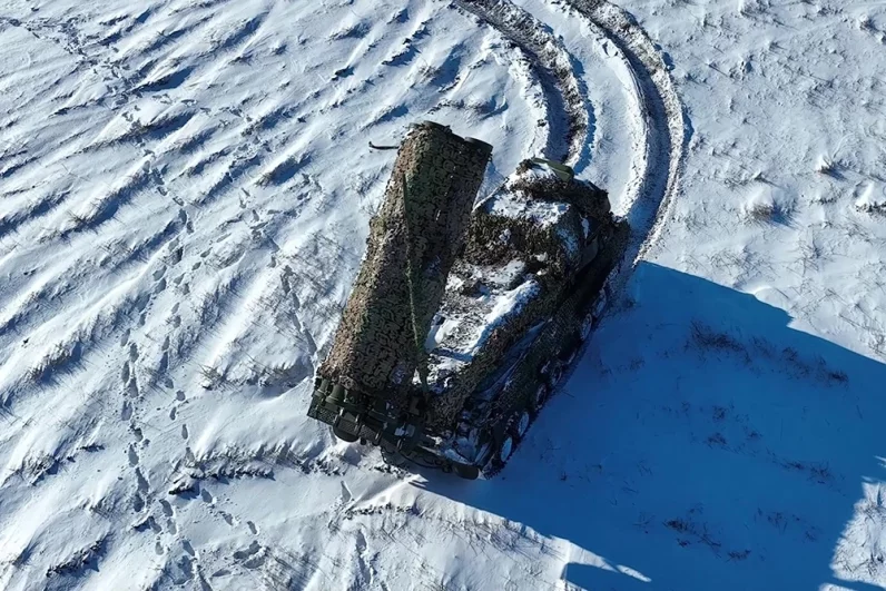 Расчеты ЗРК группировки войск «Центр» круглосуточно обнаруживают, сопровождают и уничтожают летательные аппараты противника.