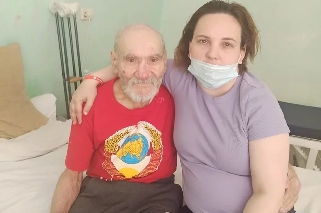Валентина забыла, что дед не родной.