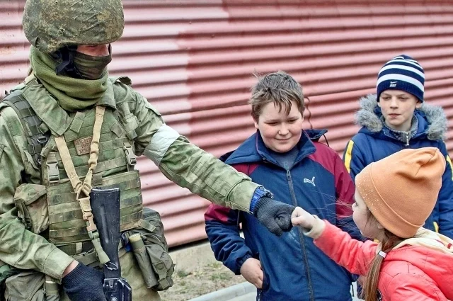 Важно, чтобы дети брали пример с наших героев.