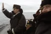 06 апреля 2000 год. И. о. Президента РФ Владимир Путин (слева) стоит на ходовом мостике атомной подводной лодки «Карелия» во время учений Северного флота.