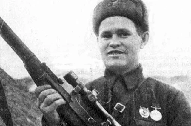 Василий Зайцев принимал участие в боях Великой Отечественной войны c 22 сентября 1942 года на территории Сталинграда в районах Метизного завода, оврага Долгий и Мамаева кургана. 