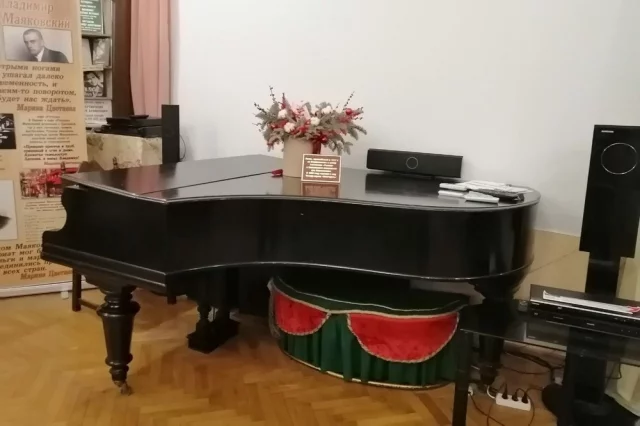 Как китайская медицина помогает избавиться от боли, объясняет врач Уразов