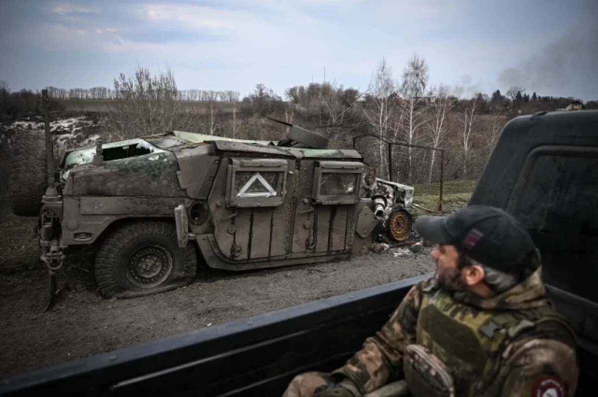 Ущерб по потерянной бронетехнике, поставленной странами НАТО Украине, составляет примерно 2,7 миллиона долларов.