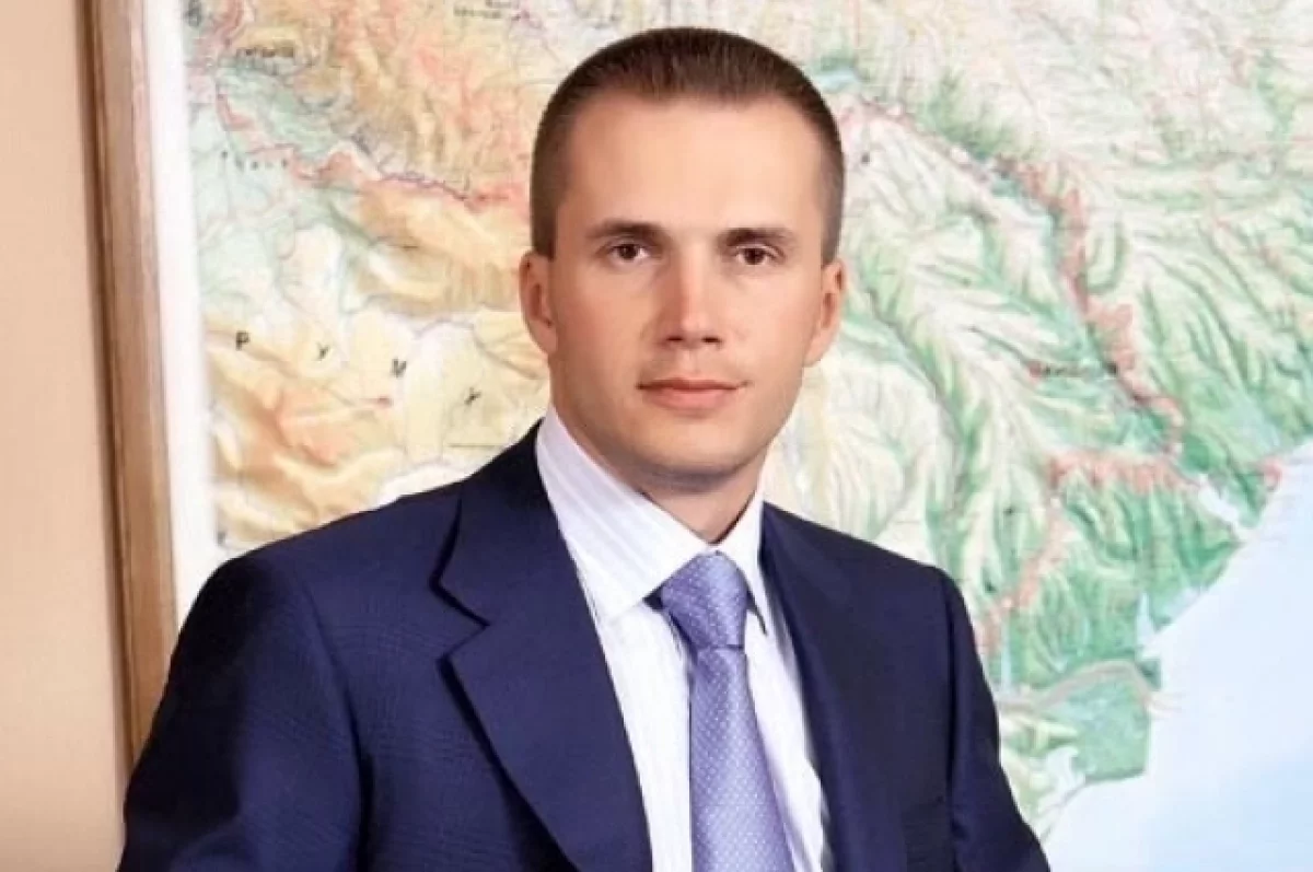 Сын Януковича Александр перестал быть учредителем компании из Петербурга
