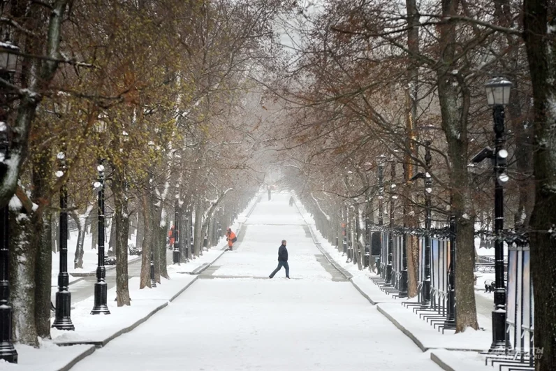 Апрельский снег в Москве.