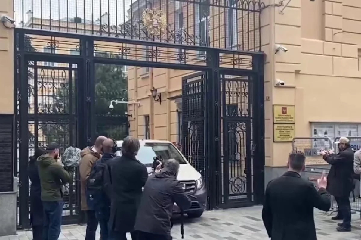 Делегация РФ в Стамбуле готовит телеграмму по итогам переговоров с США
