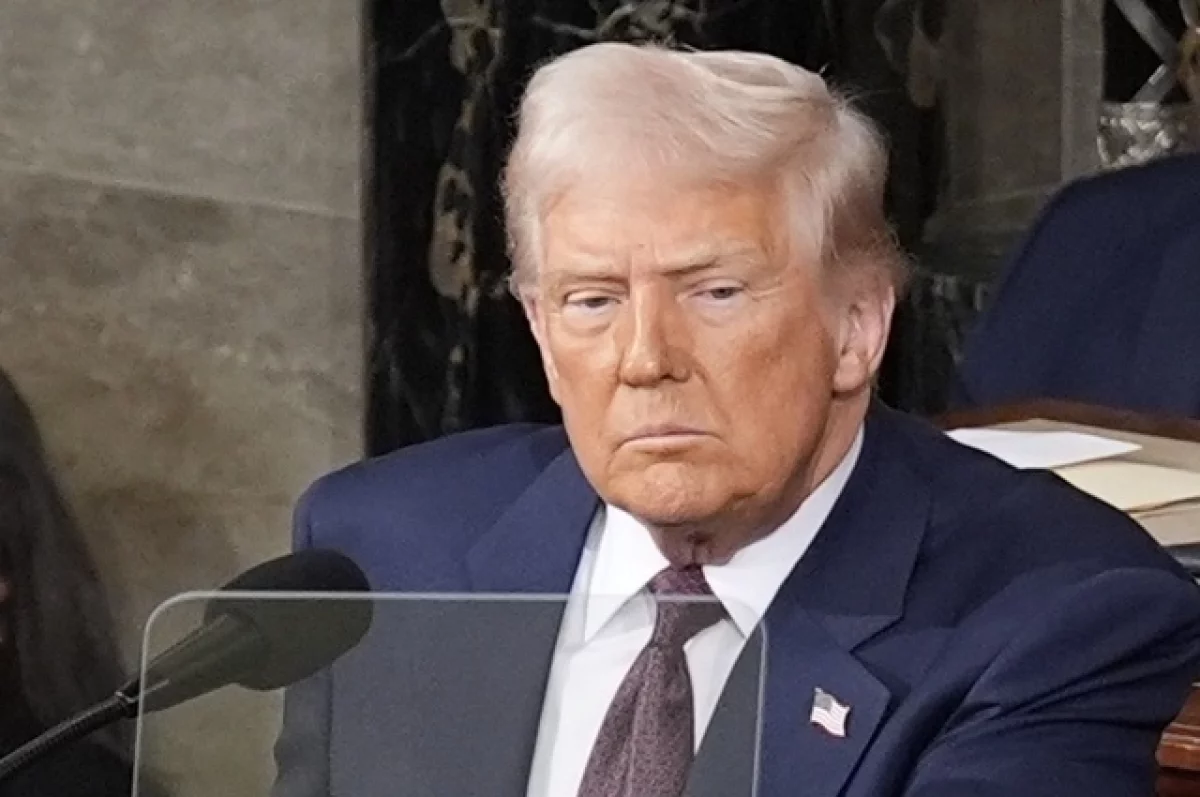 Корреспондент Бозе: Трамп пригрозил вернуть повышенные тарифы