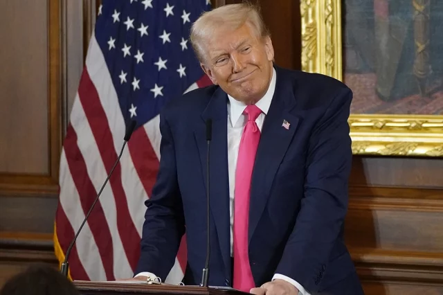 Дональд Трамп считает, что переговоры идут хорошо. 
