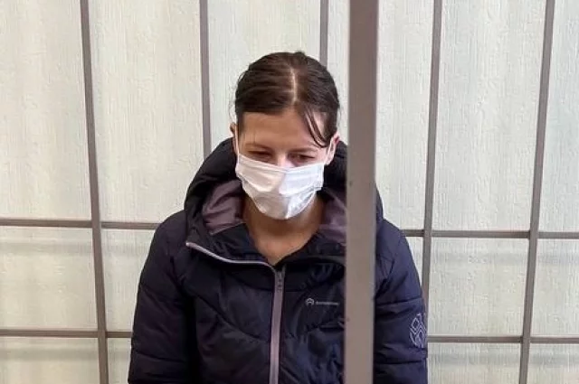 Обвиняемая в убийстве трёх собственных детей Валентина Мытько.