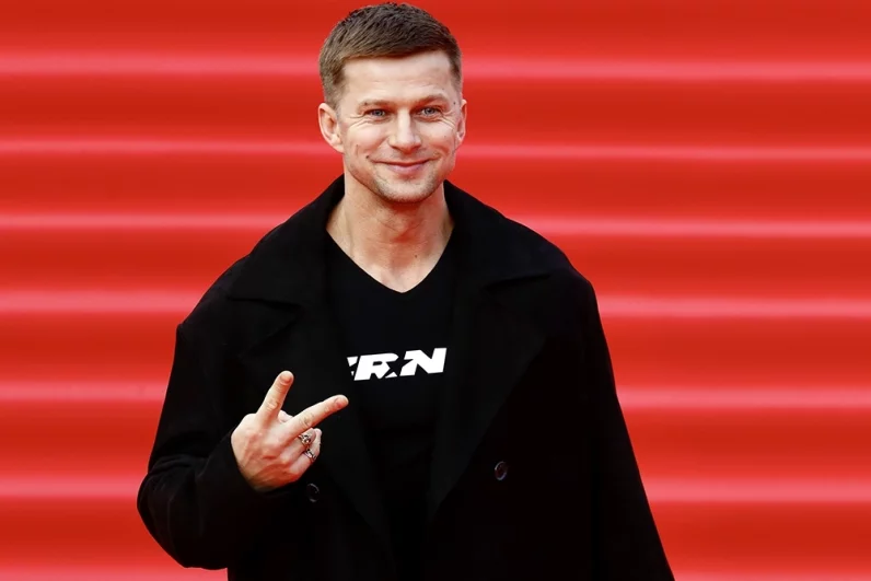 Актер Роман Курцын.