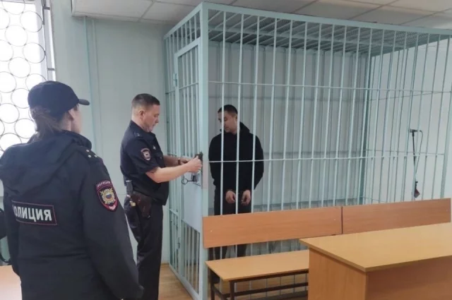 Подозреваемый в убийстве настаивал на домашнем аресте