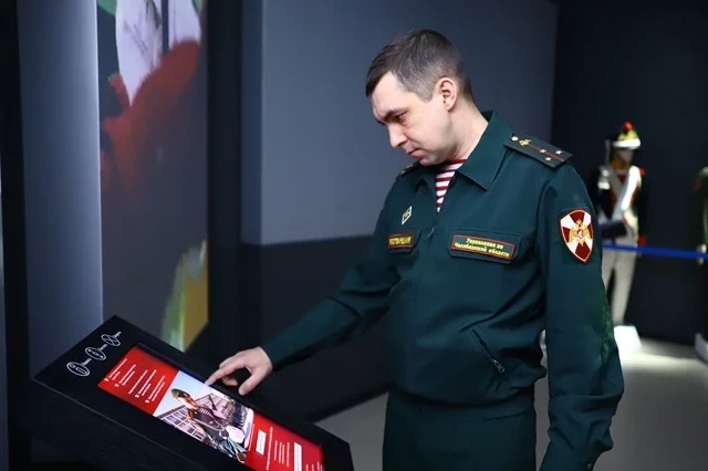 Старший лейтенант Андрей Популов.