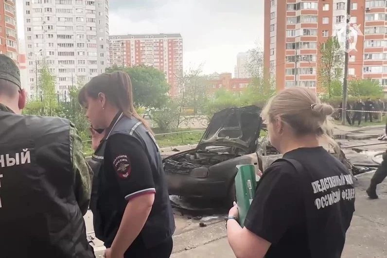 На месте взрыва автомобиля в Балашихе.