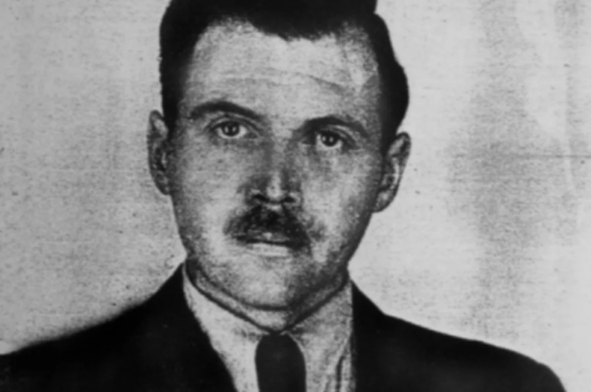  ,    , 1956 .