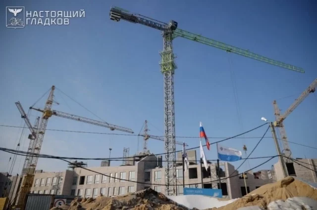 Строительство новой школы на 750 мест в Стрелецком.