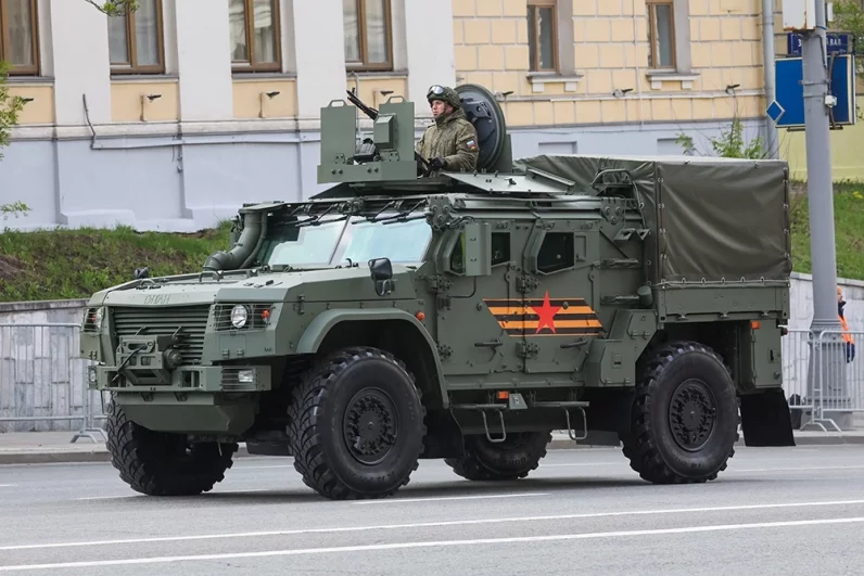 Защищенный автомобиль специального назначения (ЗА-СпН) «Титан».
