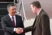 Президент Киргизии Садыр Жапаров (слева) прибыл в Москву для участия в праздновании 80-летия Победы.