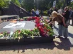 У Вечного огня в парке им. Гагарина.