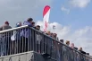 На концерт и авиашоу пришло очень много людей.