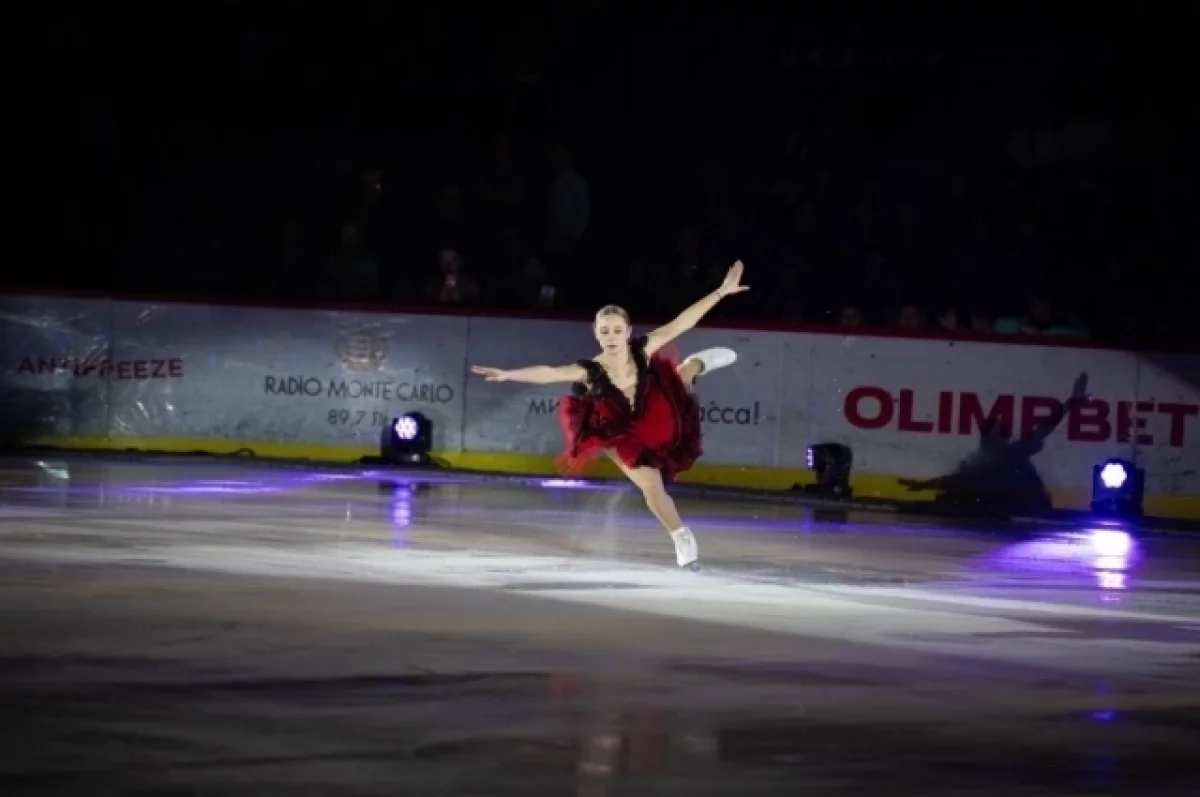 Российская фигуристка Жилина получила паспорт Азербайджана