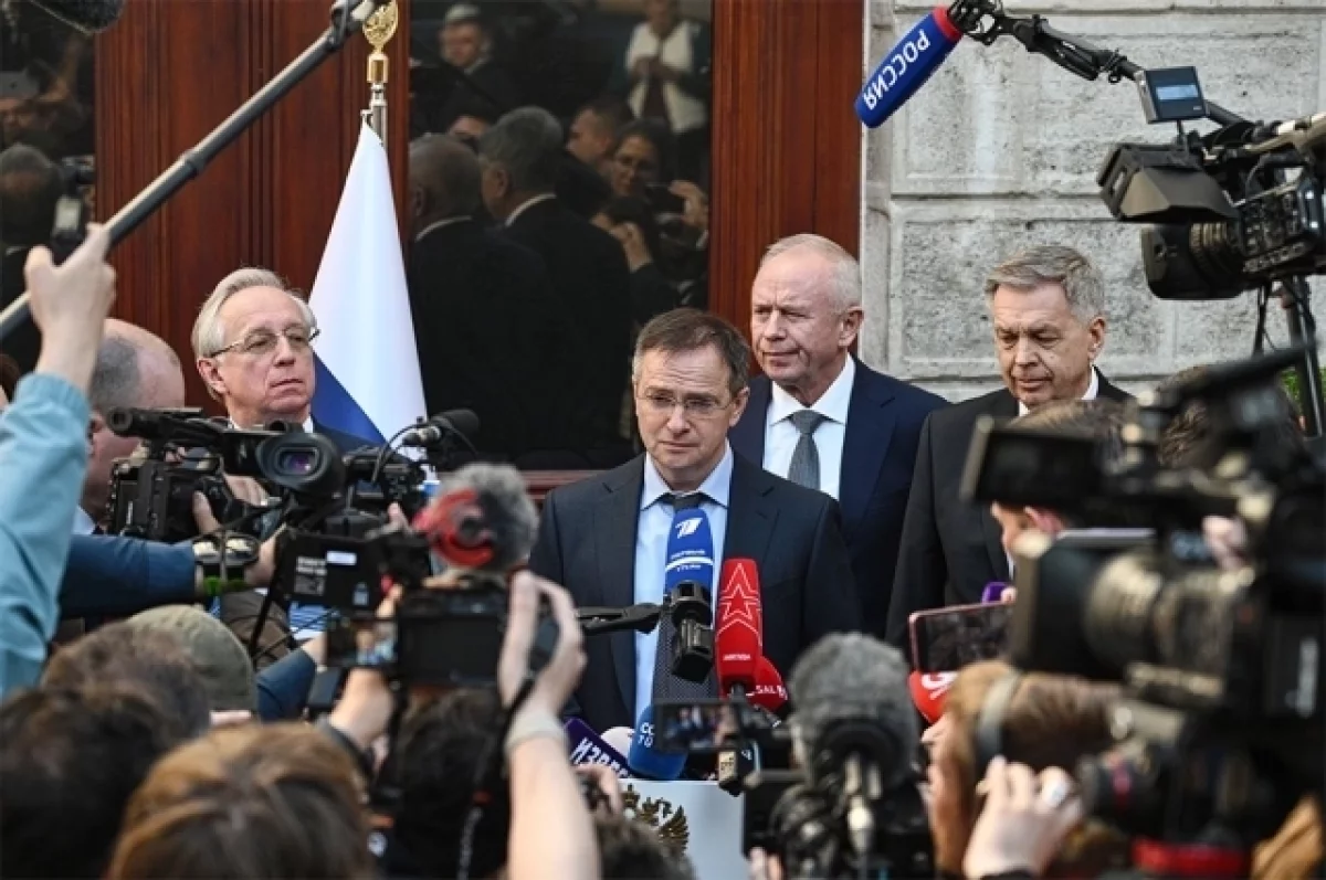 Мединский: Россия будет ждать украинскую делегацию 16 мая с 10:00