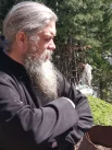 Отец Владимир проделал долги путь и решил остаться на заимке у Агафьи до 20-х чисел мая.