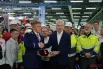 По поручению президента Владимира Путина Сергей Собянин вручил коллективу столичного метро в лице начальника Московского метрополитена орден «За доблестный труд».