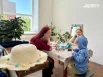 В воскресенье, например, делали птичку из втулки от туалетной бумаги. 