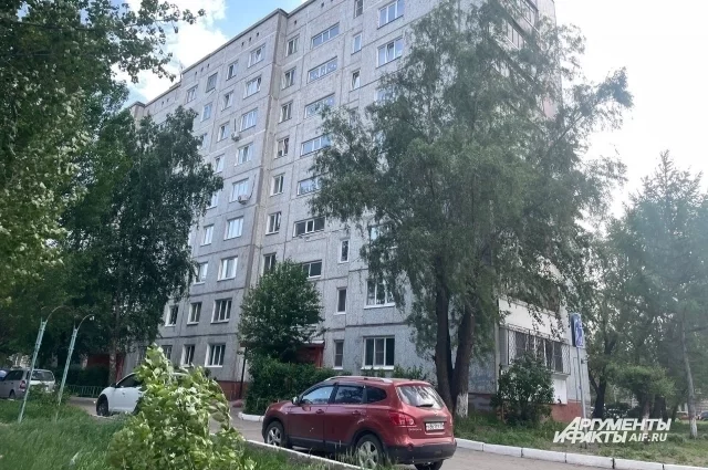 Дома в сибирских городах стандартные, но плата за проживание в них в разных регионах сильно разнится.