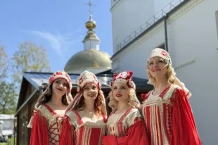 В Театральном сквере выступят народные ансамбли