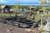 Огонь чудом не перекинулся на соседние постройки. 