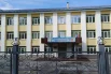 Все дети, которые были на вечеринке, учились в одной школе. 