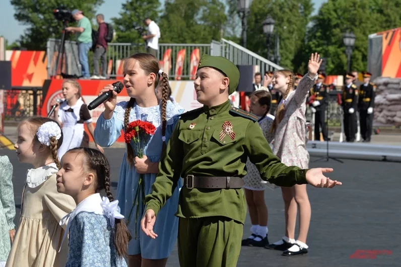 ⁠В этом году начался фестиваль-форум кадетского движения.