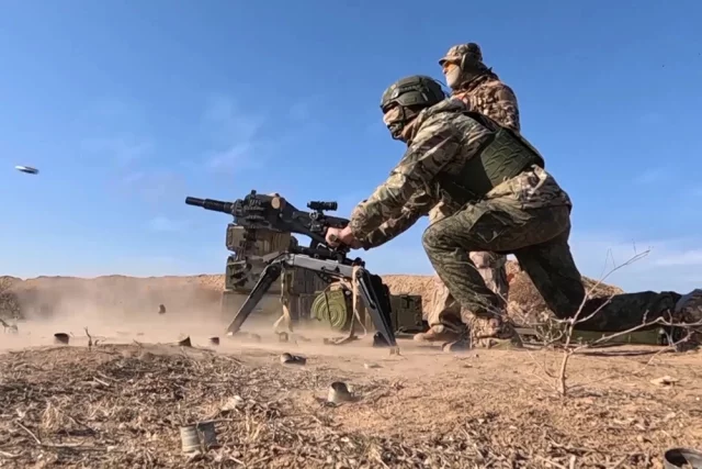 Главный акцент в действиях бригады делается на молниеносном сближении с противником.