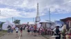 В перерывах между событиями гости и участники успевают подкрепиться. 
