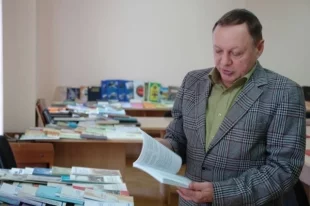 Евгений Цыпанов собрал коми ругань в словарь. В этом году вышло второе издание