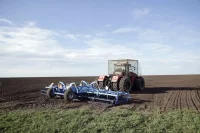 Сорвать весенние полевые работы противнику не удалось.