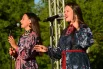 Солистки исполнили народные песни - многие были знакомы публике.
