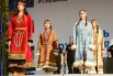 Вдохновлялись дизайнеры костюмами народов, проживающих в Приангарье.. 