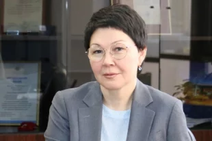 Сообщается, что Елена Лапко и ее подчиненная задержаны в связи с возбуждением уголовных дел.