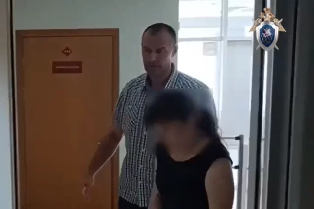 Никаких скандалов между матерью и дочкой не было.