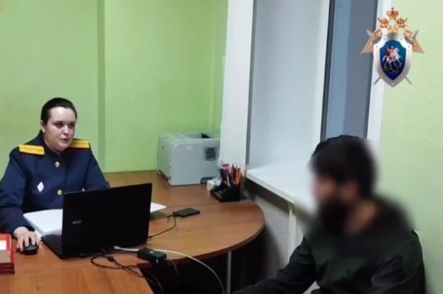 Опубликованы кадры с допроса. 